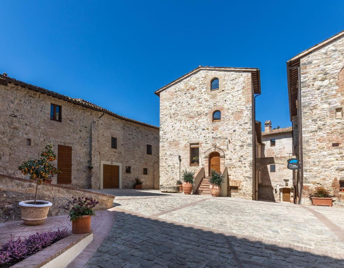 Borgo Petroro Hotel Тоди Екстериор снимка