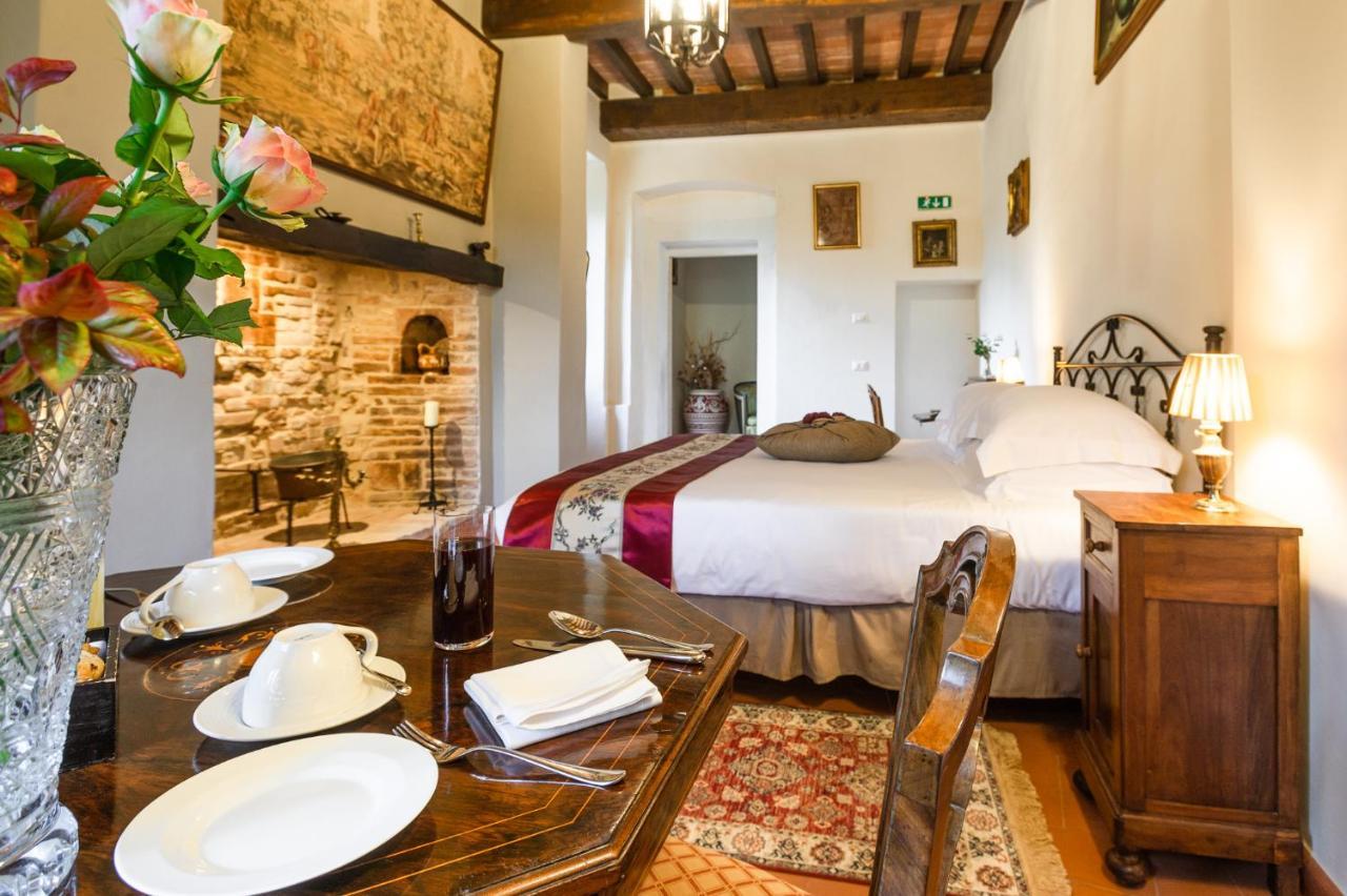 Borgo Petroro Hotel Тоди Екстериор снимка