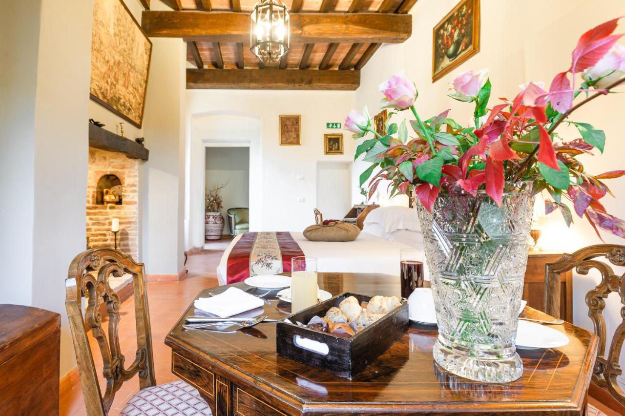 Borgo Petroro Hotel Тоди Екстериор снимка