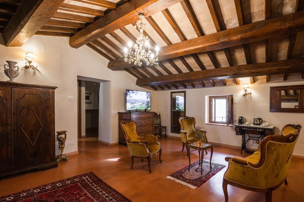 Borgo Petroro Hotel Тоди Екстериор снимка